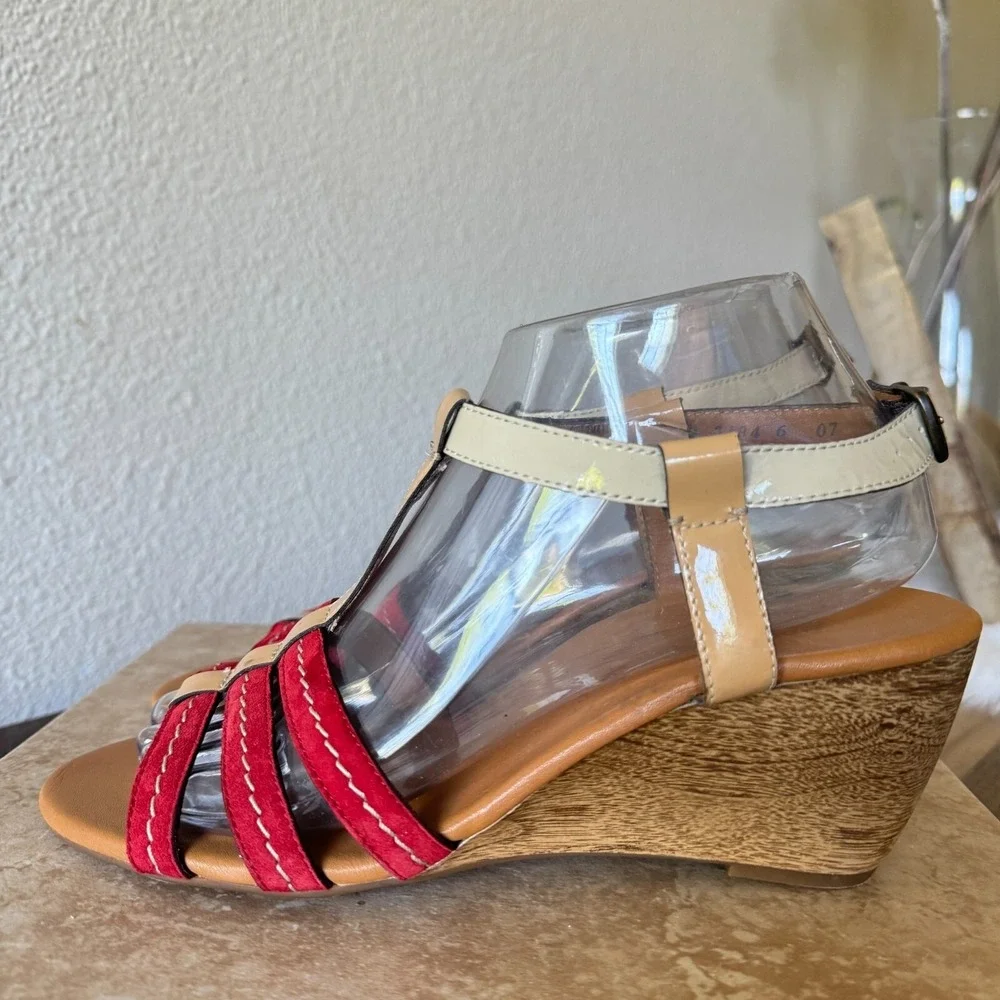 Paul Green Sandals Womens UK 6 US 8.5 T Strap Genuine Leather Strappy Wedge Red